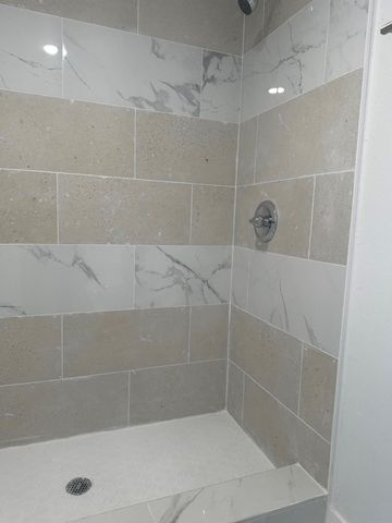 39 Palm Drive, Palm Springs, FL 33461