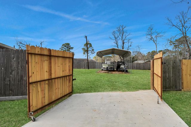 15 Haverford Lane, Friendswood, TX 77546