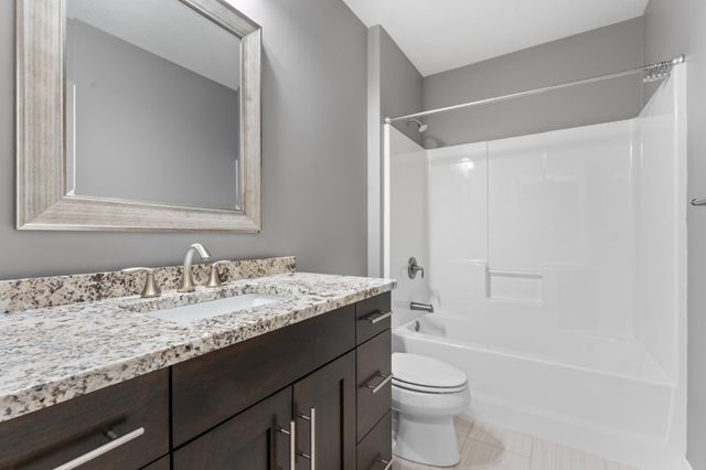 959 Southwell Enclave NE, Byron, MN 55920