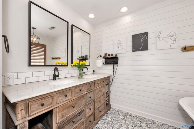 105 Kentucky Drive, Madison, AL 35758