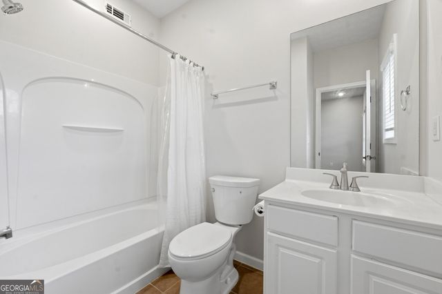 3689 Lantern Walk Lane, Scottdale, GA 30079