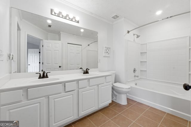 3689 Lantern Walk Lane, Scottdale, GA 30079