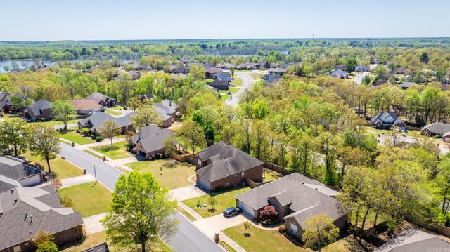 6901 Gap Point Circle, Sherwood, AR 72120