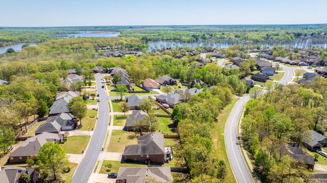 6901 Gap Point Circle, Sherwood, AR 72120