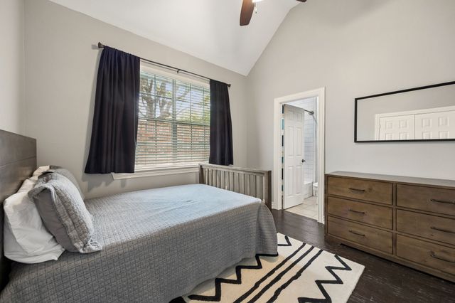 3824 Park Place, Addison, TX 75001