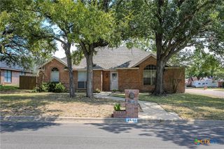 2641 Canyon Creek Drive, Temple, TX 76502