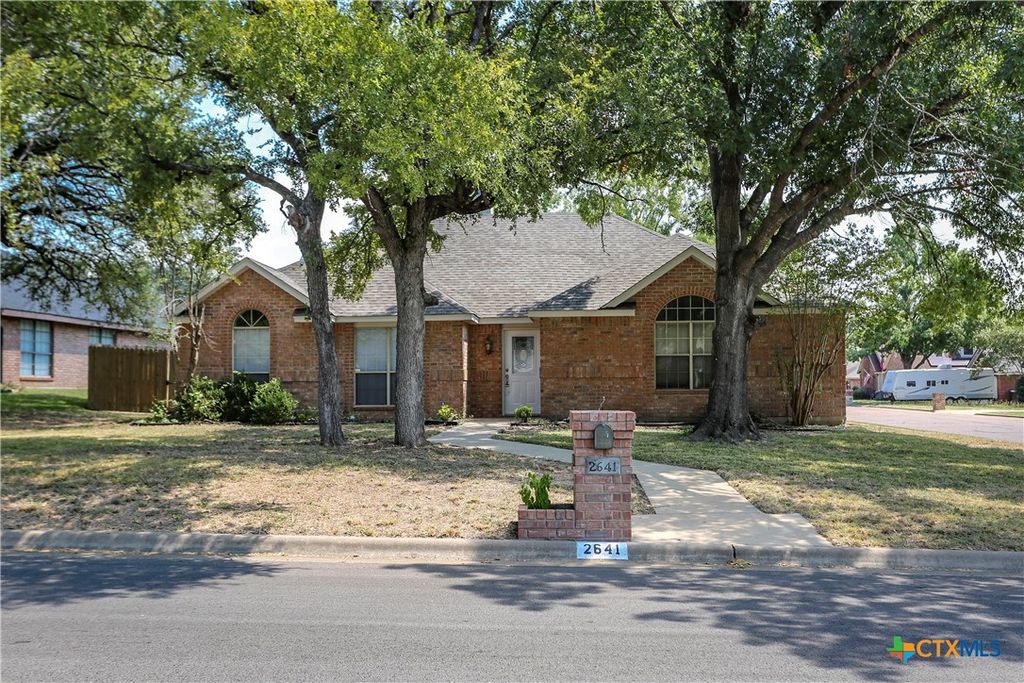 2641 Canyon Creek Drive, Temple, TX 76502