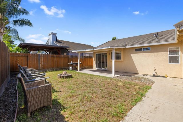 4216 San Marino Dr, Salida, CA 95368