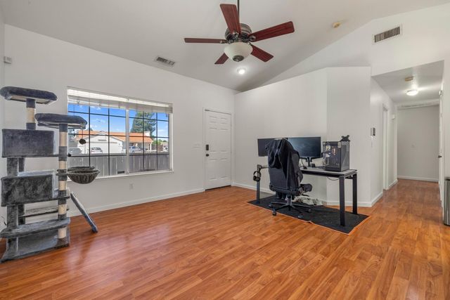4216 San Marino Dr, Salida, CA 95368