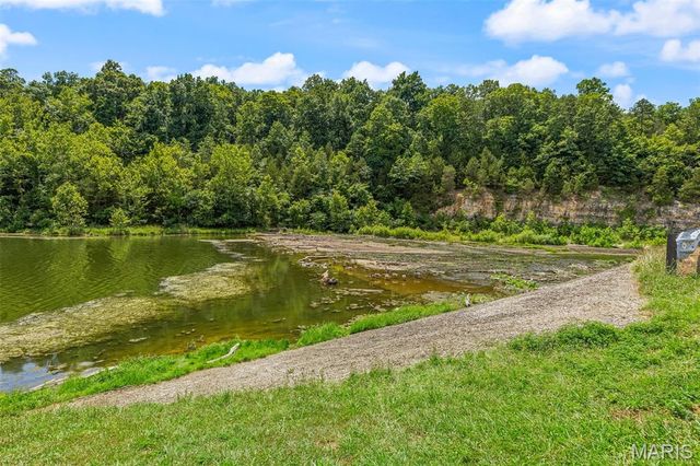 11675 Billings Road, Ste Genevieve, MO 63670