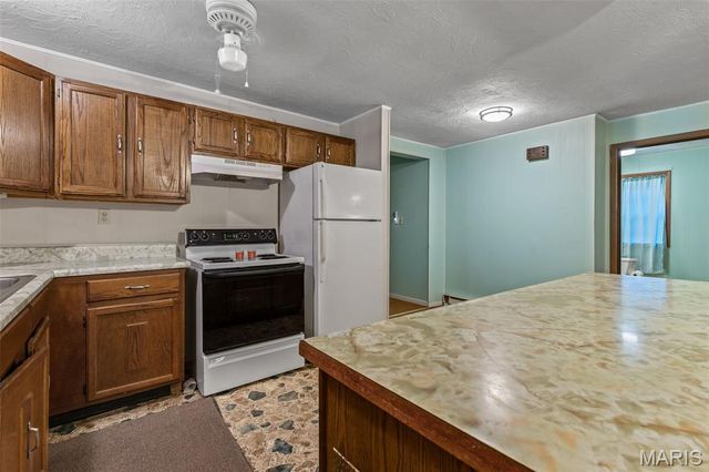 11675 Billings Road, Ste Genevieve, MO 63670