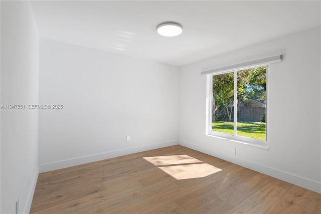 8420 SW 179th St, Palmetto Bay, FL 33157