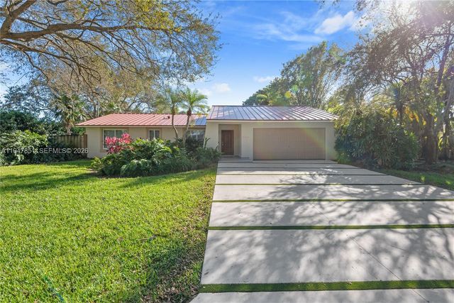 8420 SW 179th St, Palmetto Bay, FL 33157