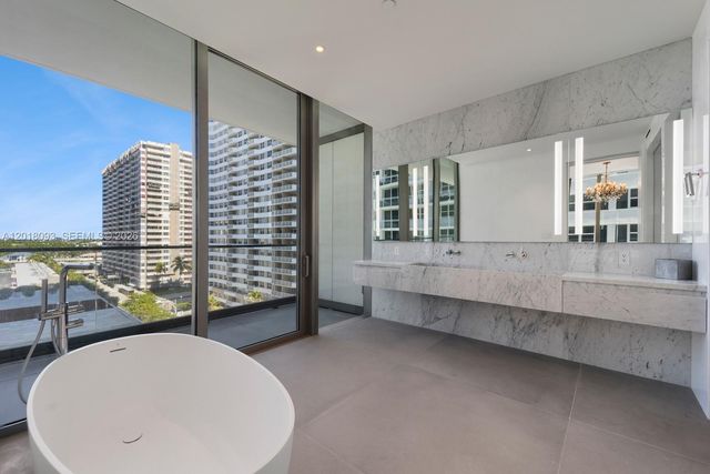 2000 S Ocean Dr 7B, Hallandale Beach, FL 33009