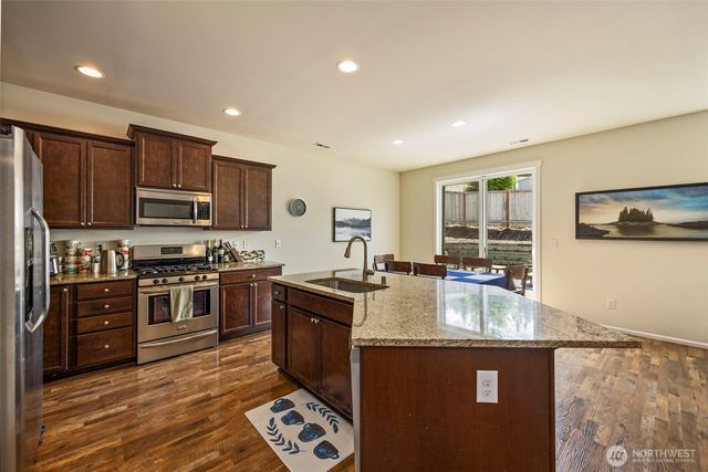 6605 Svea Court NE, Lacey, WA 98516