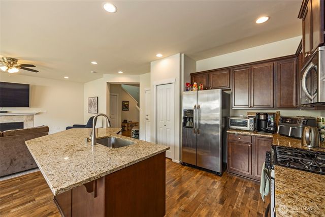 6605 Svea Court NE, Lacey, WA 98516