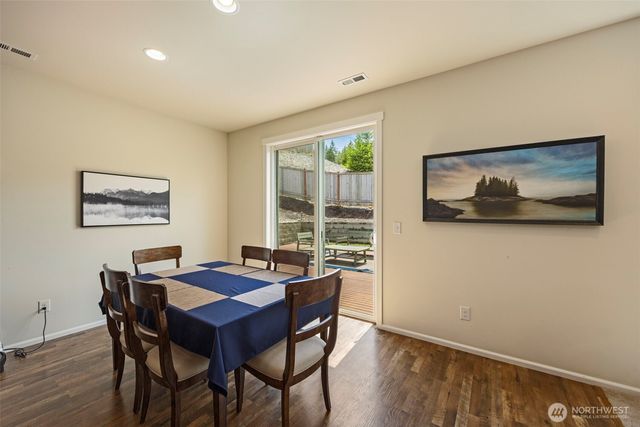 6605 Svea Court NE, Lacey, WA 98516