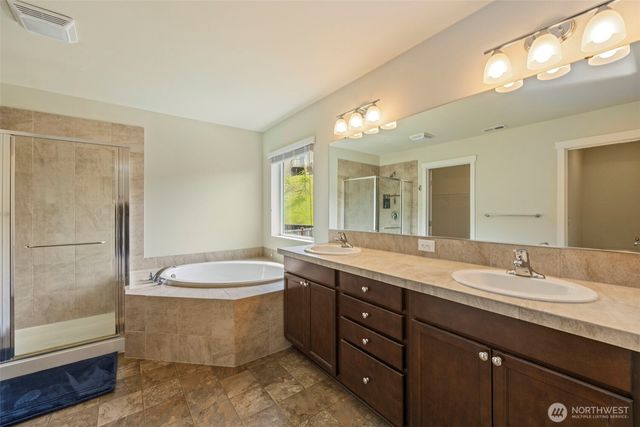 6605 Svea Court NE, Lacey, WA 98516