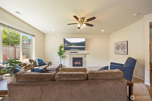 6605 Svea Court NE, Lacey, WA 98516