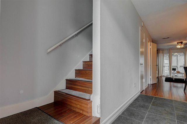 1212 Fairview Avenue A, Houston, TX 77006