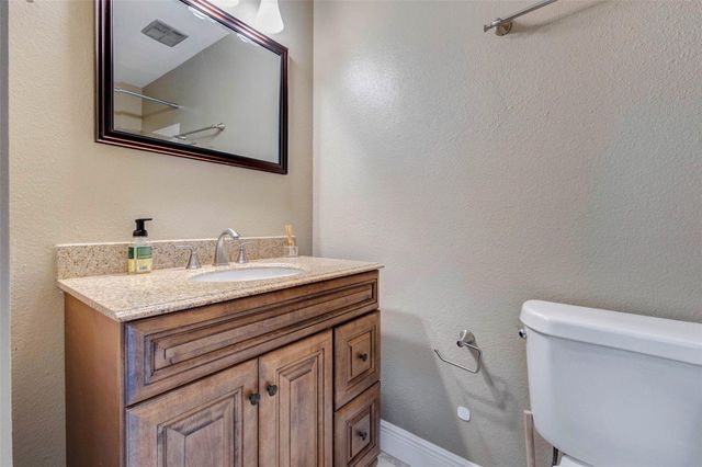 1212 Fairview Avenue A, Houston, TX 77006
