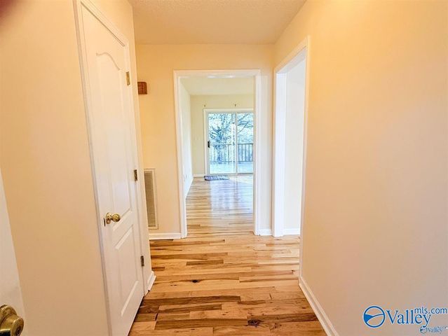 829 10th Street NW, Arab, AL 35016