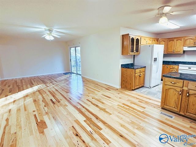 829 10th Street NW, Arab, AL 35016