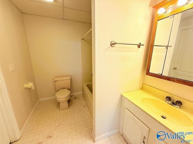 829 10th Street NW, Arab, AL 35016