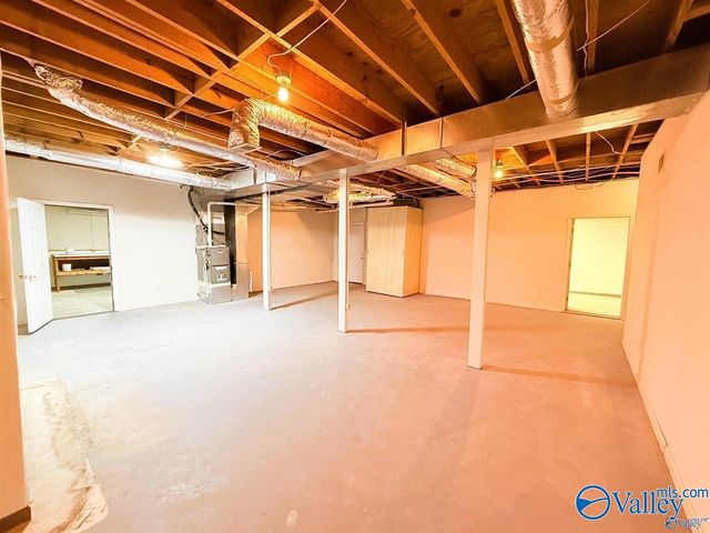 829 10th Street NW, Arab, AL 35016