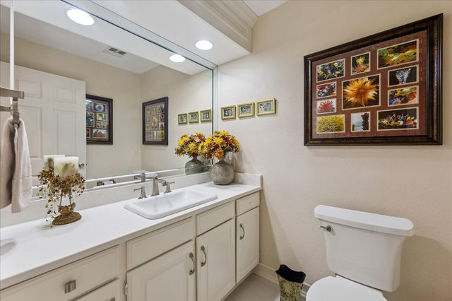 2400 N Braeswood Boulevard 225, Houston, TX 77030