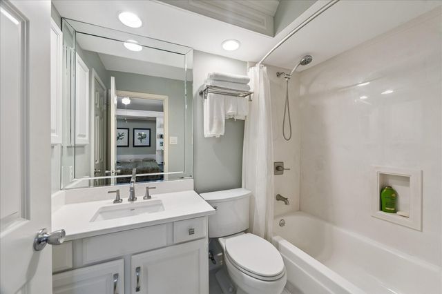 2400 N Braeswood Boulevard 225, Houston, TX 77030