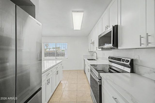6201 W CITRUS Way, Glendale, AZ 85301