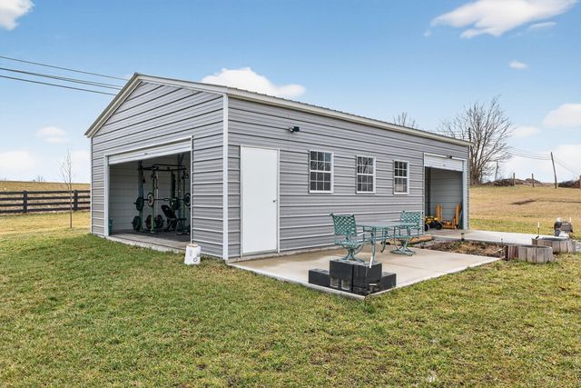 73 Lee Drive, Lancaster, KY 40444