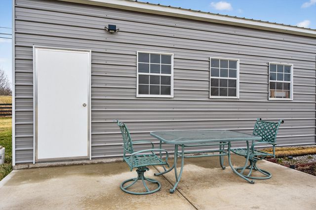 73 Lee Drive, Lancaster, KY 40444