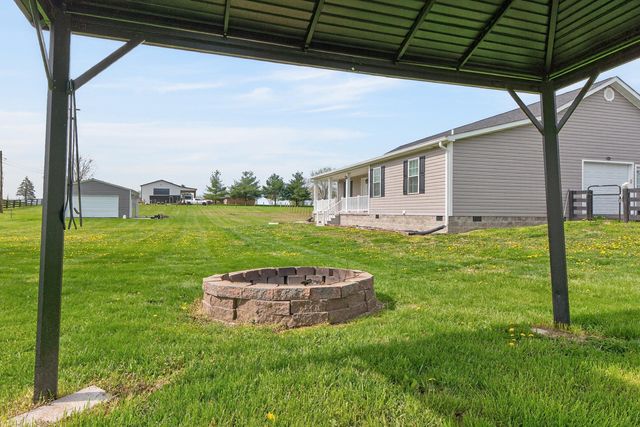 73 Lee Drive, Lancaster, KY 40444