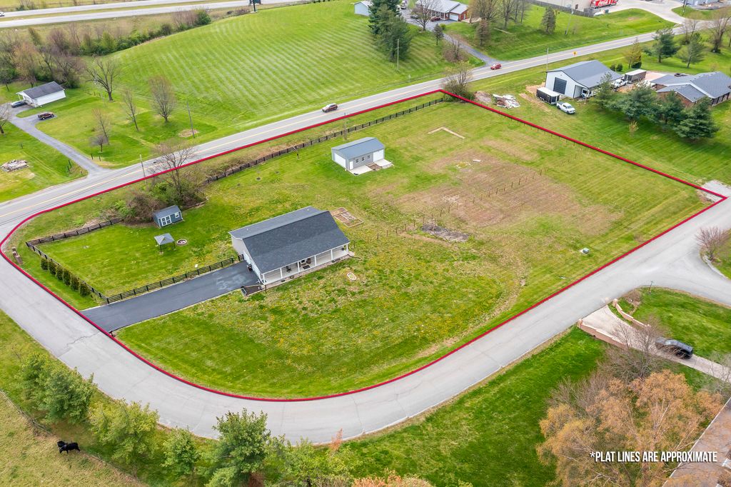 73 Lee Drive, Lancaster, KY 40444