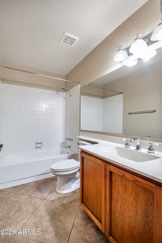 229 E ANDERSON Avenue E, Phoenix, AZ 85022