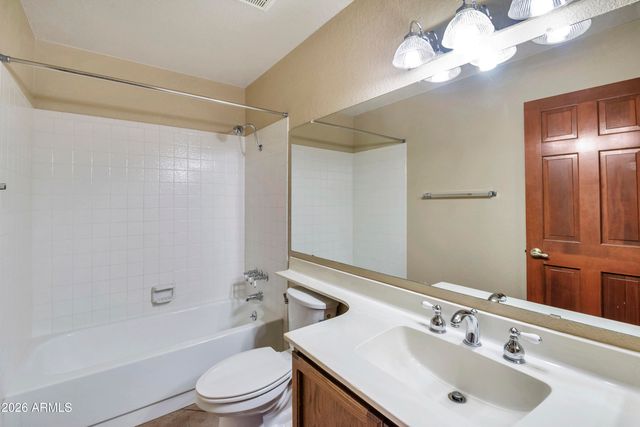 229 E ANDERSON Avenue E, Phoenix, AZ 85022