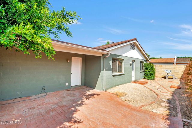 229 E ANDERSON Avenue E, Phoenix, AZ 85022