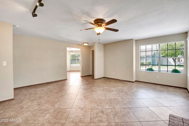 229 E ANDERSON Avenue E, Phoenix, AZ 85022