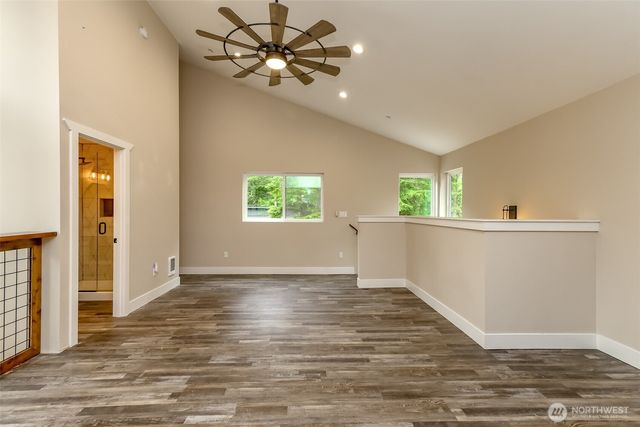 14886 Wilkeson Spiketon Road E, Wilkeson, WA 98396