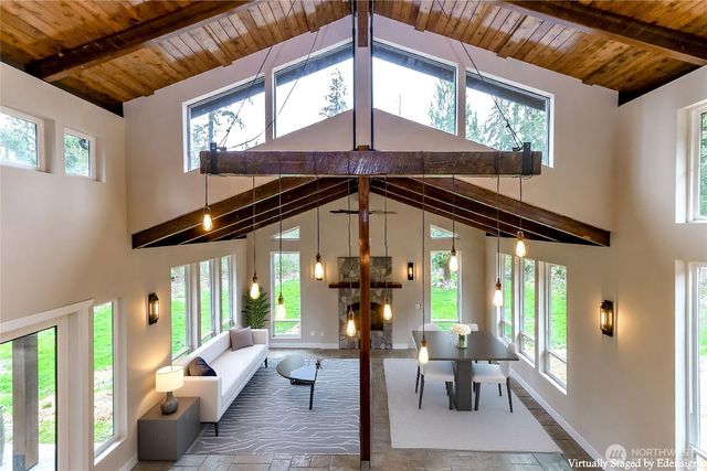 14886 Wilkeson Spiketon Road E, Wilkeson, WA 98396