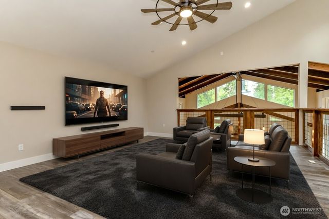 14886 Wilkeson Spiketon Road E, Wilkeson, WA 98396