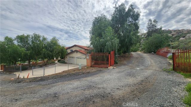 23729 Citrus Avenue, Perris, CA 92570