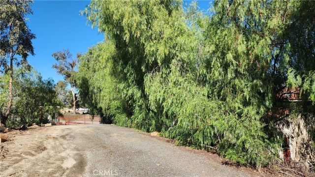 23729 Citrus Avenue, Perris, CA 92570