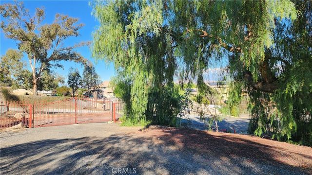 23729 Citrus Avenue, Perris, CA 92570