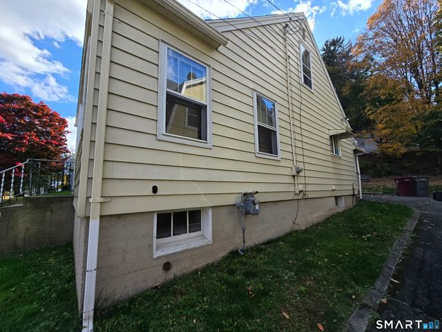 163 City Hill Street, Naugatuck, CT 06770