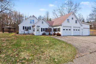 8861 E Main Street, Comstock Twp, MI 49053