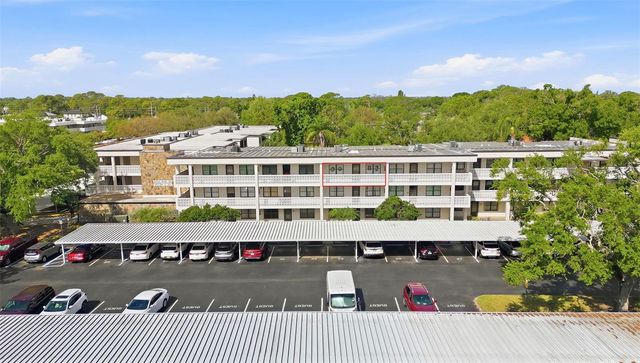 4910 BAY STREET NE 310, St Petersburg, FL 33703