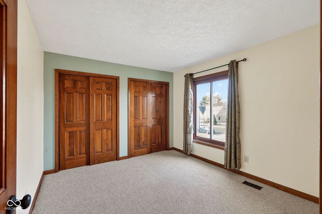 867 Ironwood West Drive, Brownsburg, IN 46112